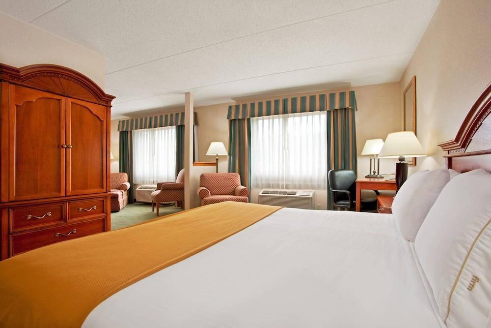 Holiday Inn Express Hotel Pittsburgh-North/Harmarville By Ihg Εξωτερικό φωτογραφία