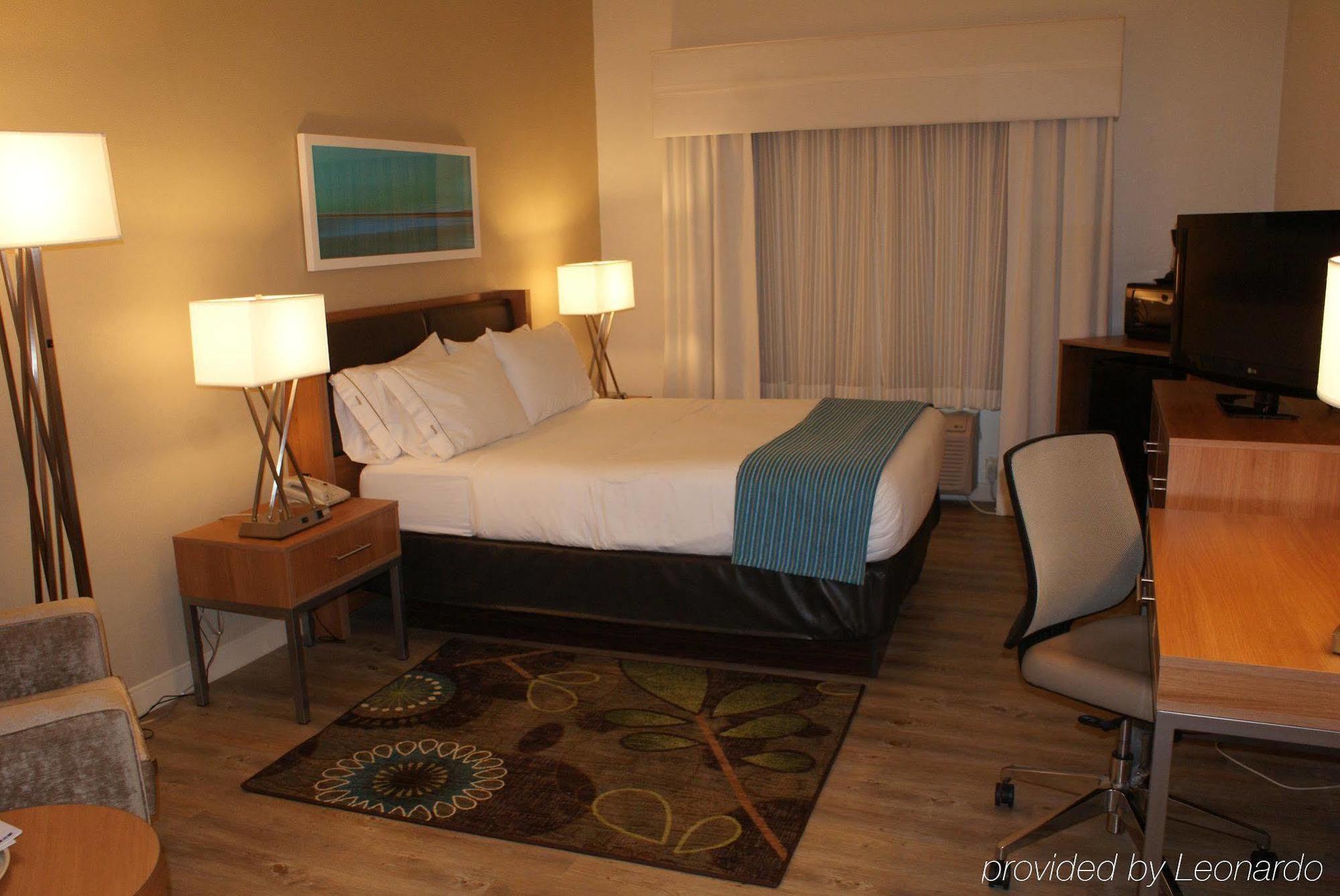 Holiday Inn Express Hotel Pittsburgh-North/Harmarville By Ihg Εξωτερικό φωτογραφία