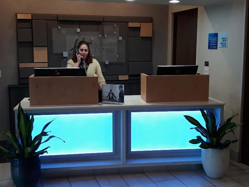 Holiday Inn Express Hotel Pittsburgh-North/Harmarville By Ihg Εξωτερικό φωτογραφία